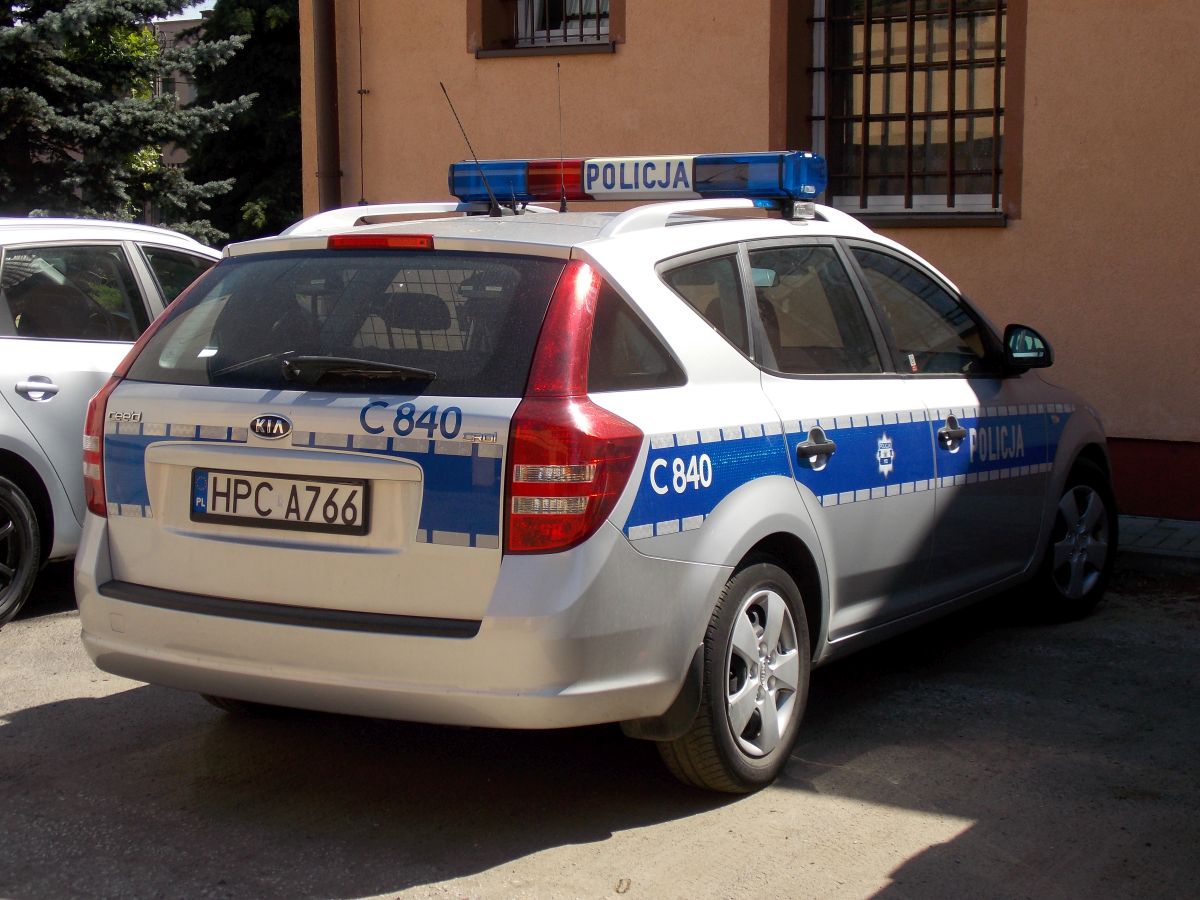C840 - Kia Ceed SW - Komisariat Policji Strzelno