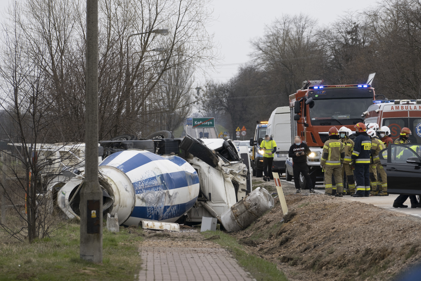 10.04.2021 - Wypadek betoniarki - Kałuszyn