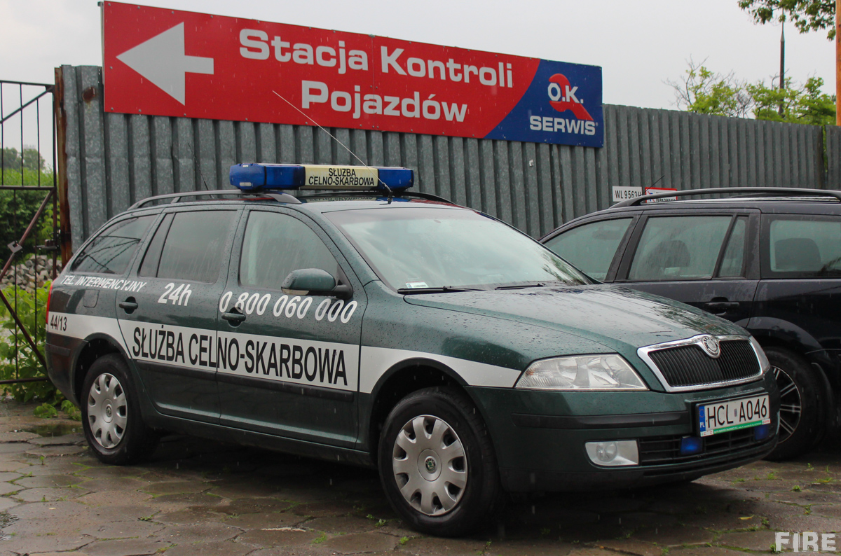 44/13 - Škoda Octavia Kombi - Służba Celno-Skarbowa