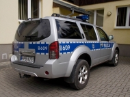 B609 - Nissan Pathfinder - Komisariat Policji Karpacz