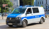Z043 - Volkswagen Transporter T6 - Komenda Stołeczna Policji