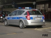 Z583 - Kia Ceed SW - Komenda Stołeczna Policji
