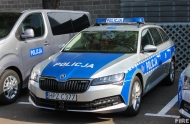 Z 623 - Skoda Superb - Komenda Stołeczna Policji