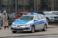 ZZ756 - Toyota Auris Hybrid - Komenda Stołeczna Policji