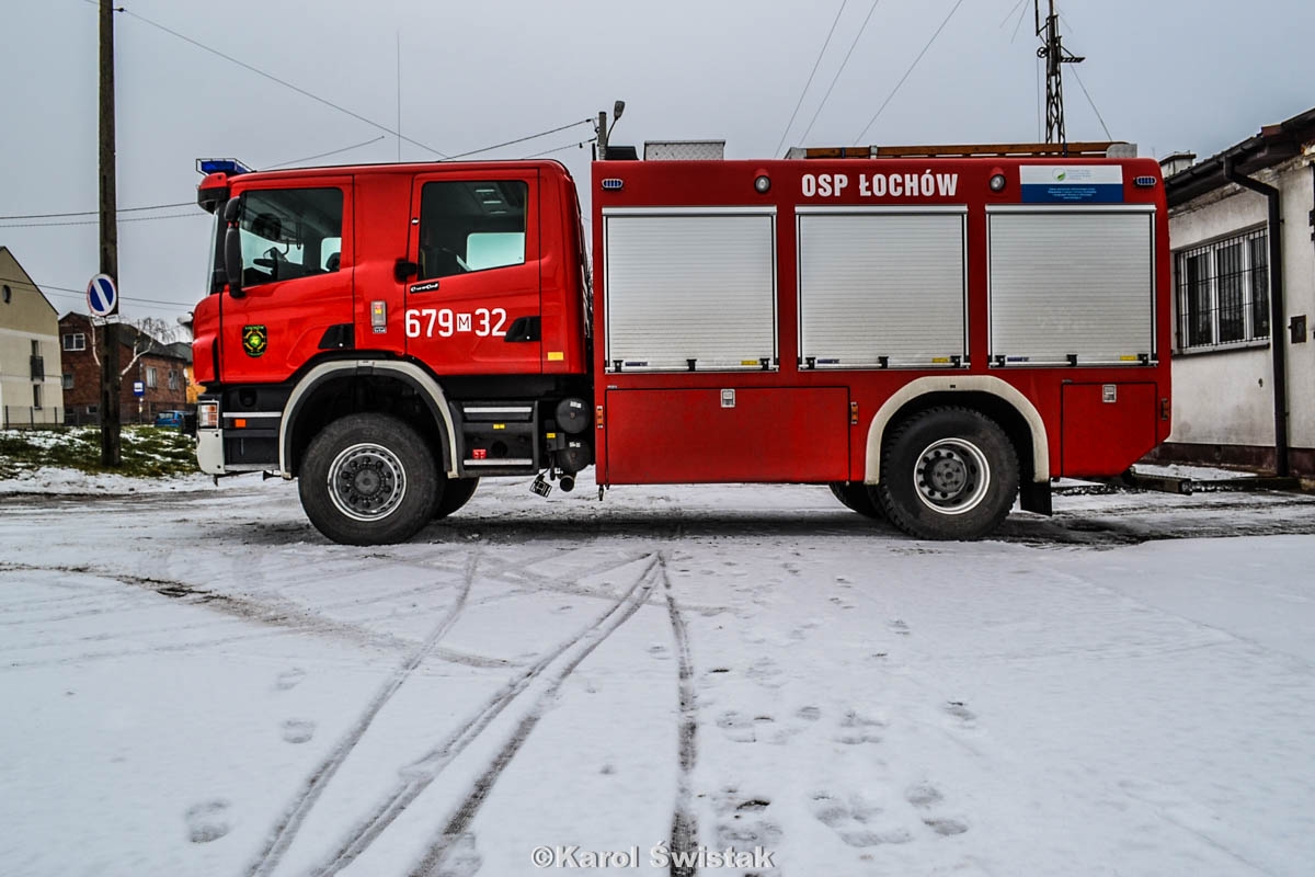 679[M]32 - GCBA-Rt 5/32 Scania P400/WiSS - OSP Łochów al.Węgrowska