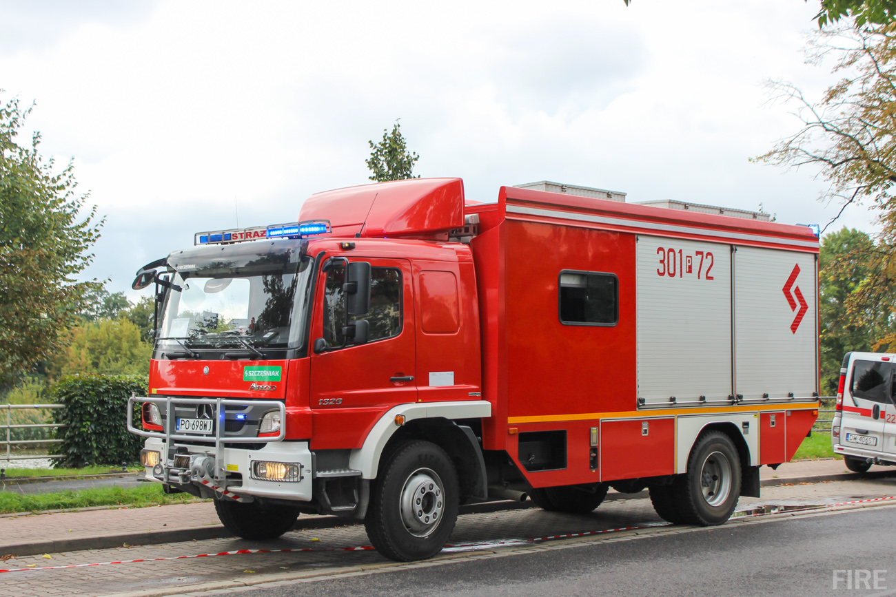 301[P]72 - SRw Mercedes Benz Atego 1329/Szcześniak - JRG 1 Poznań