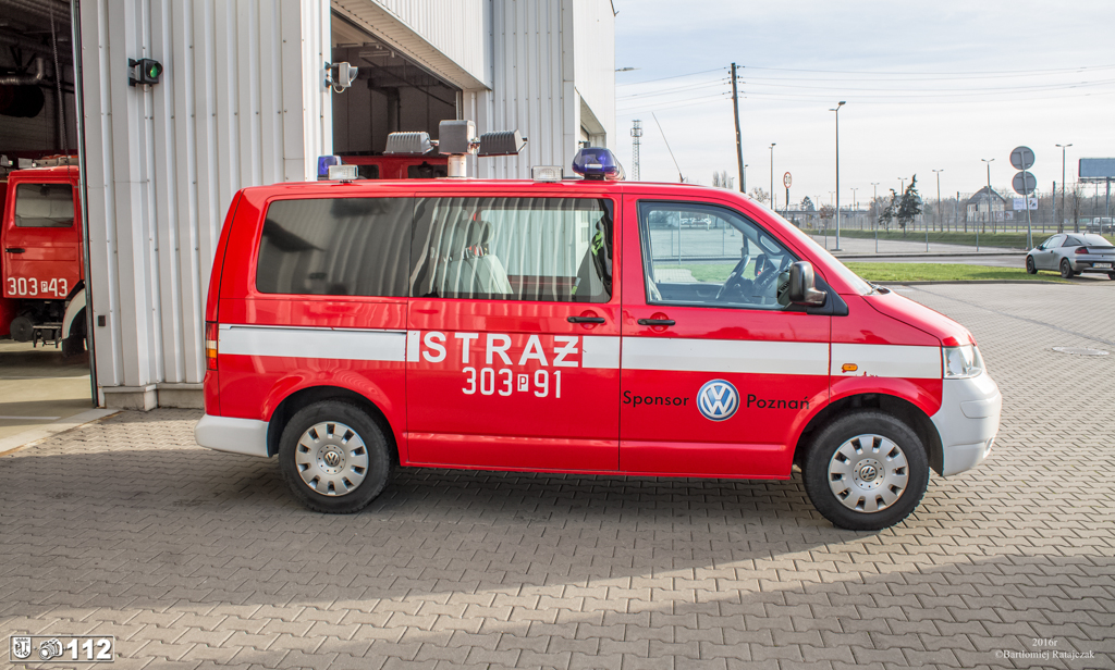 303[P]91 - SLRR Volkswagen Transporter T5 - JRG 3 Poznań