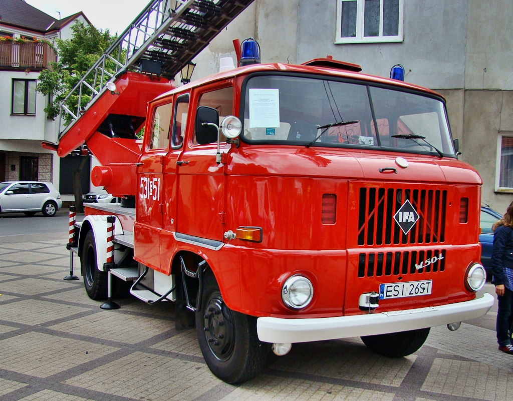 531[E]51 - SD-30 IFA W50L/VEB Luckenwalde - JRG Sieradz*