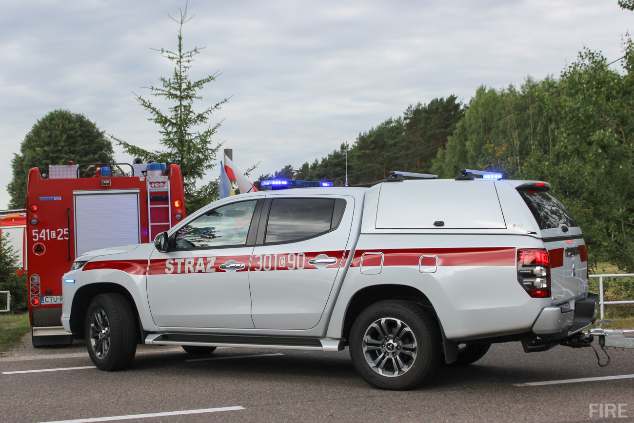 301[C]90 - SLRR Mitsubishi L200 - JRG 1 Bydgoszcz