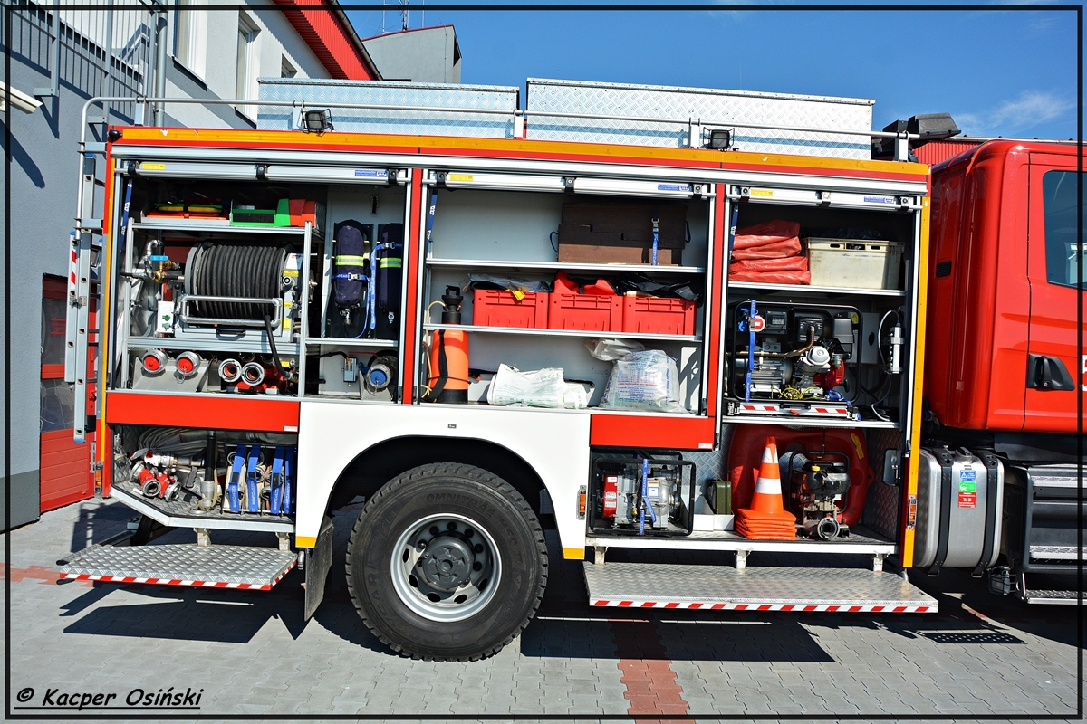 551[C]25 - GCBA 5/32 Scania P400/ ISS Wawrzaszek - JRG Wąbrzeźno