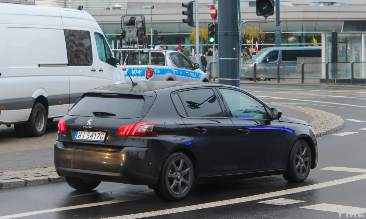 WJ5417G - Peugeot 308 - Komenda Stołeczna Policji