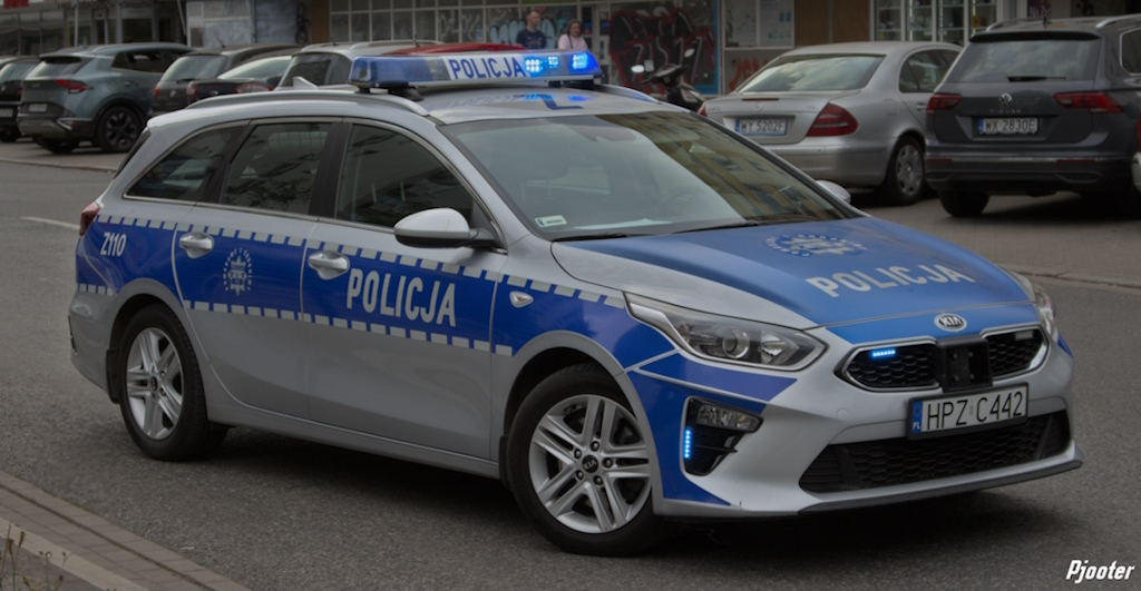 Z110 - Kia Cee'd SW III - Komenda Stołeczna Policji