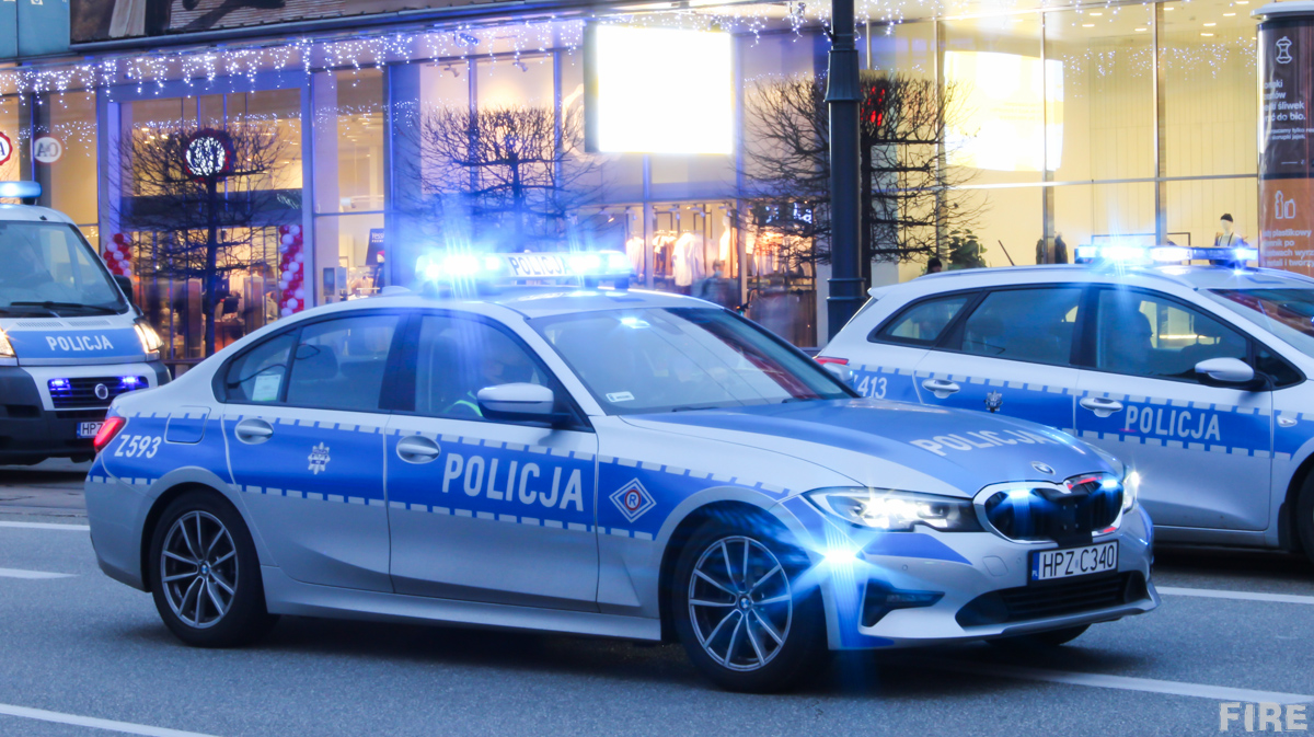 Z593 - BMW 320i - Komenda Stołeczna Policji