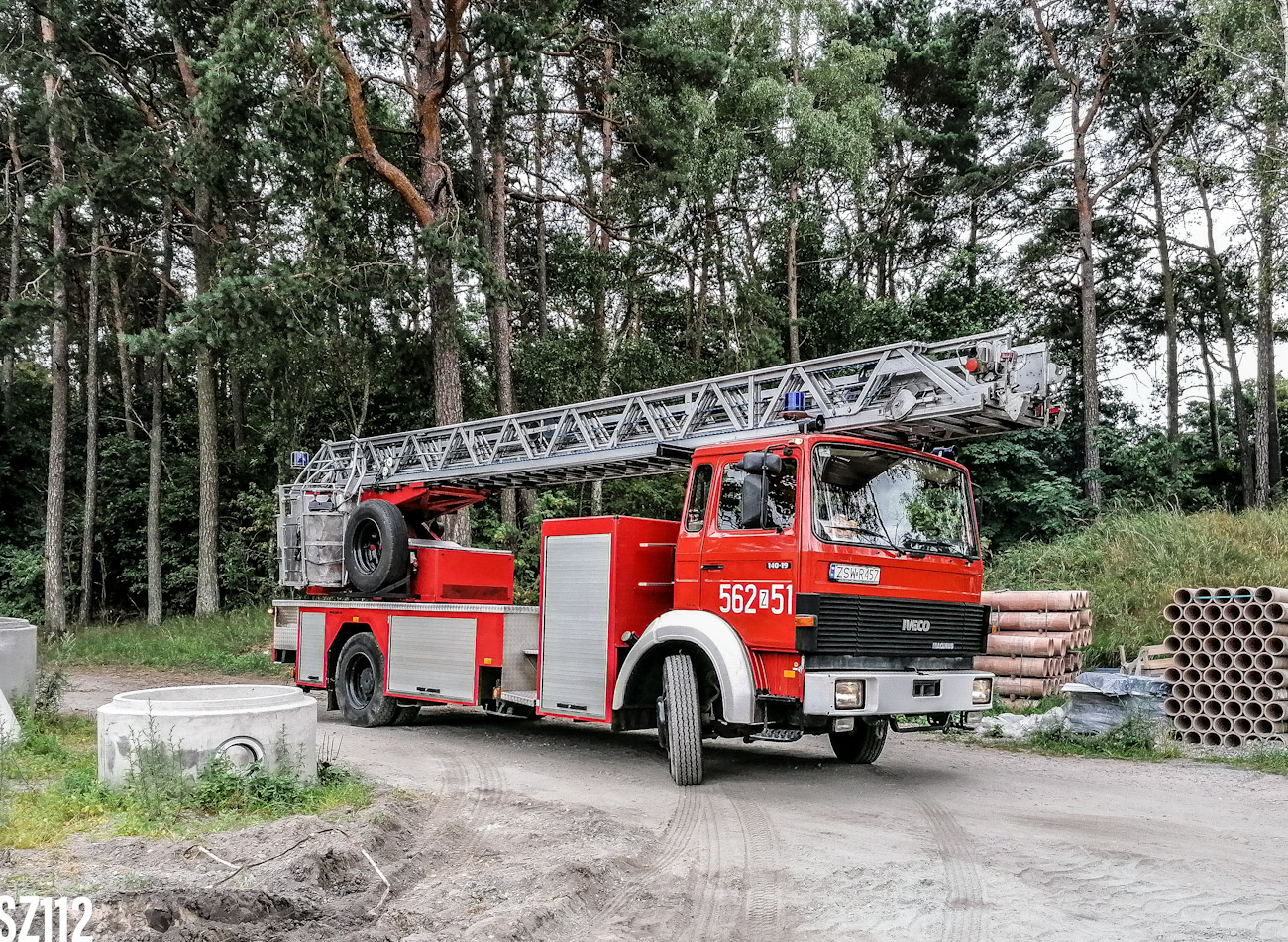 562[Z]51 - SD30 Iveco 140-19/Magirus - JRG 2 Świnoujście