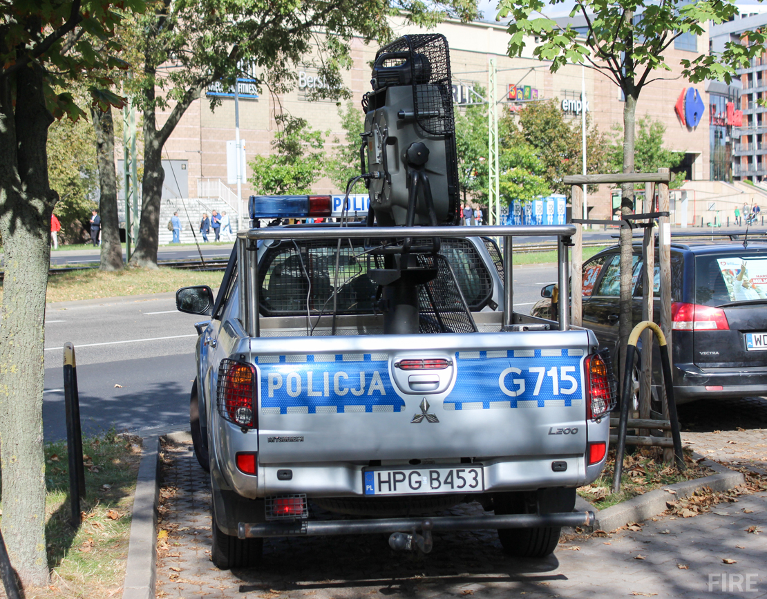 G715 - Mitsubishi L200/Gruau - OPP Kraków