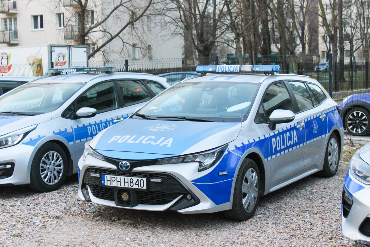 H840 - Toyota Corolla Hybrid - KPP Wyszków