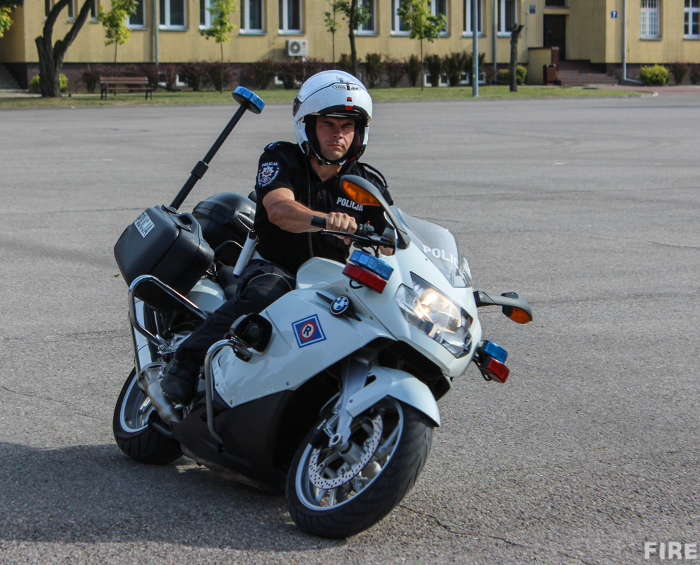 HPZ B996 - BMW K1200S - Komenda Stołeczna Policji