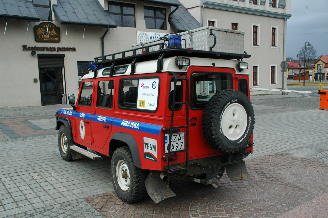 SZA AA97 - Land Rover Defender 110 - Grupa Jurajska GOPR