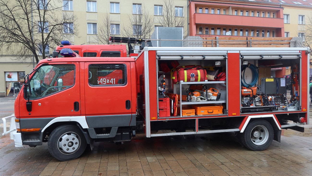 649[S]42 - GLBA 1,5/10 Mitsubishi Canter/PS Szczęśniak - OSP Lędziny