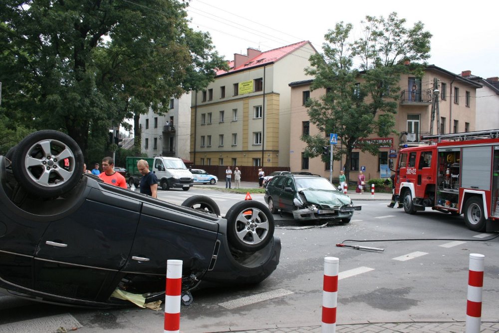 19.08.2013 - Wypadek na ul. Potrzebnej