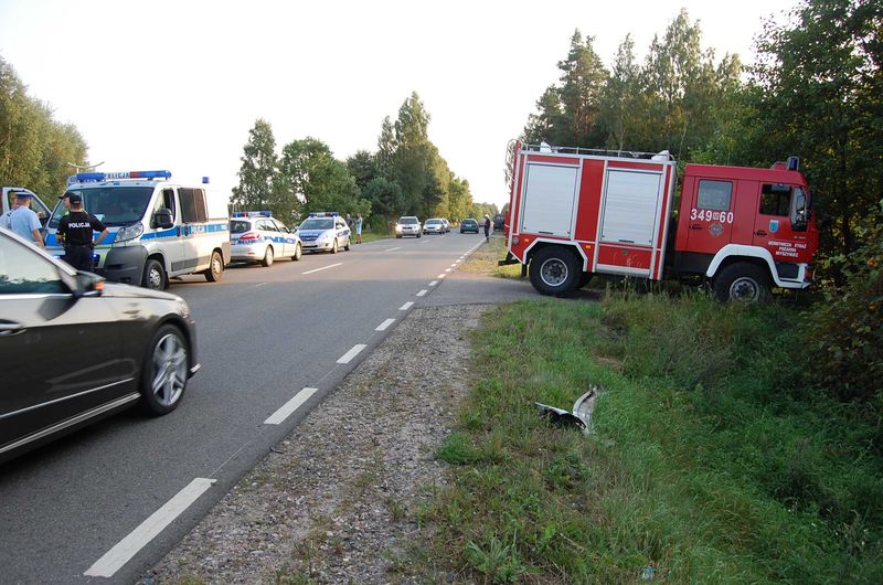 Wypadek w Dąbrowach (26.08.2011)