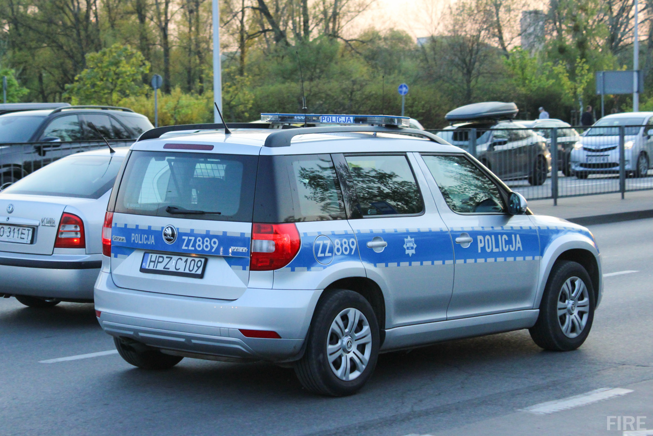 ZZ889 - Skoda Yeti - Komenda Stołeczna Policji