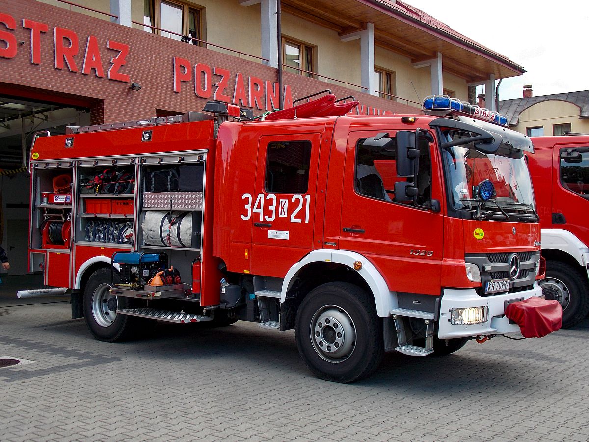 343[K]21 - GBA 2,5/16 Mercedes Benz Atego 1329/Bocar - JRG Krynica-Zdrój