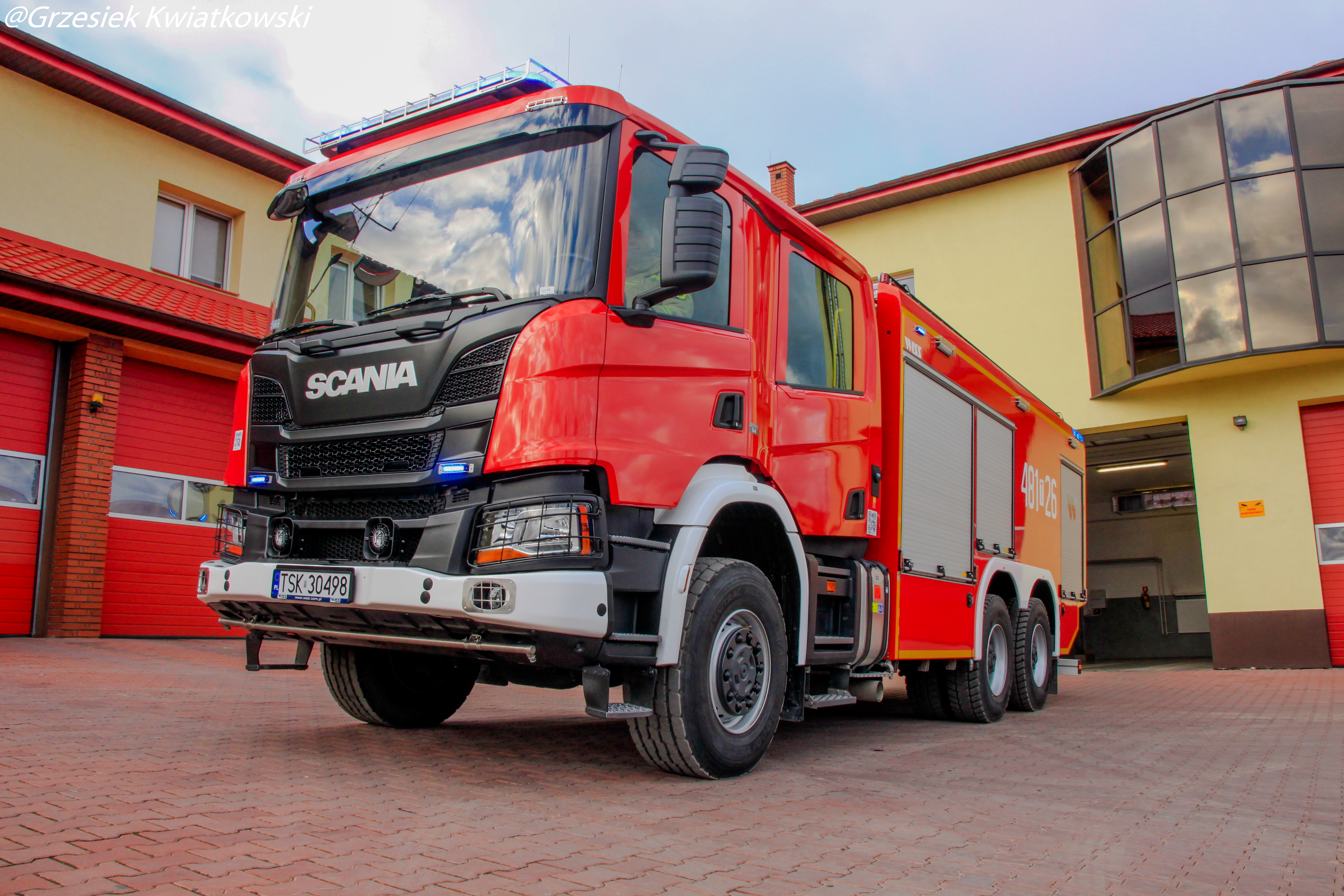 481[T]26 -  GCBA 8,4/65 Scania P410 XT/  ISS Wawrzaszek - JRG Skarżysko Kamienna