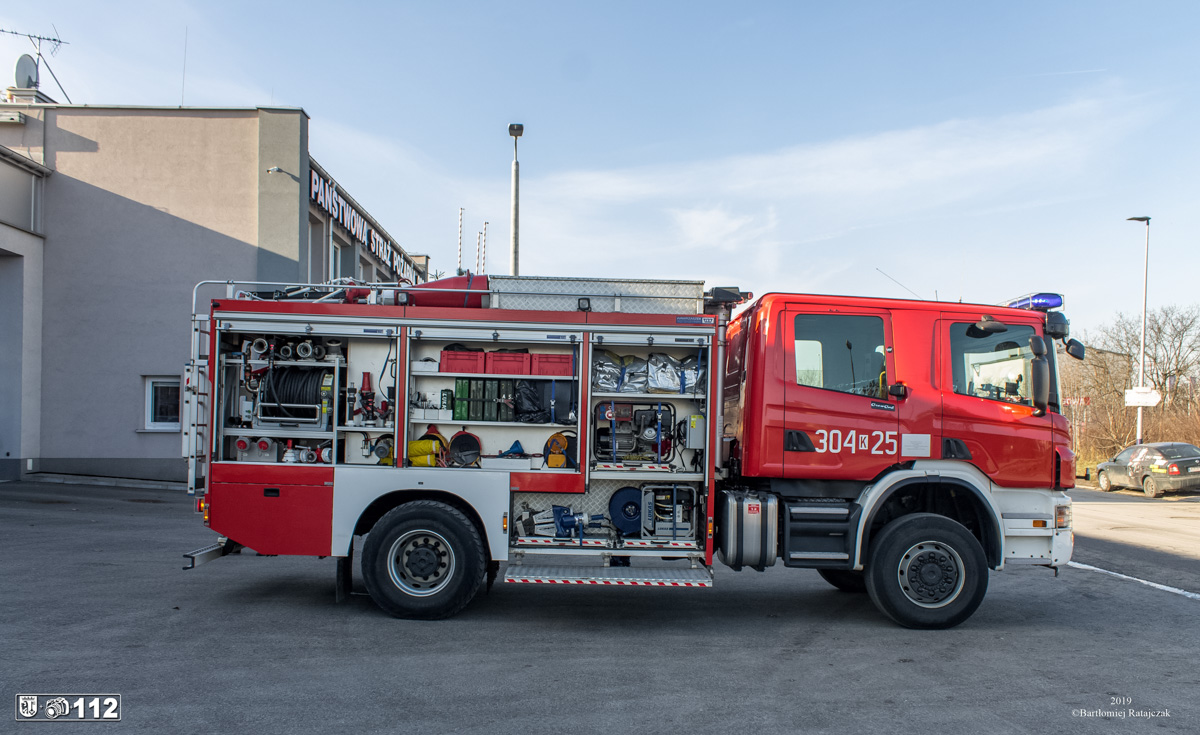 304[K]25 - GCBA 5/32 Scania P400/ISS Wawrzaszek - JRG 4 Kraków