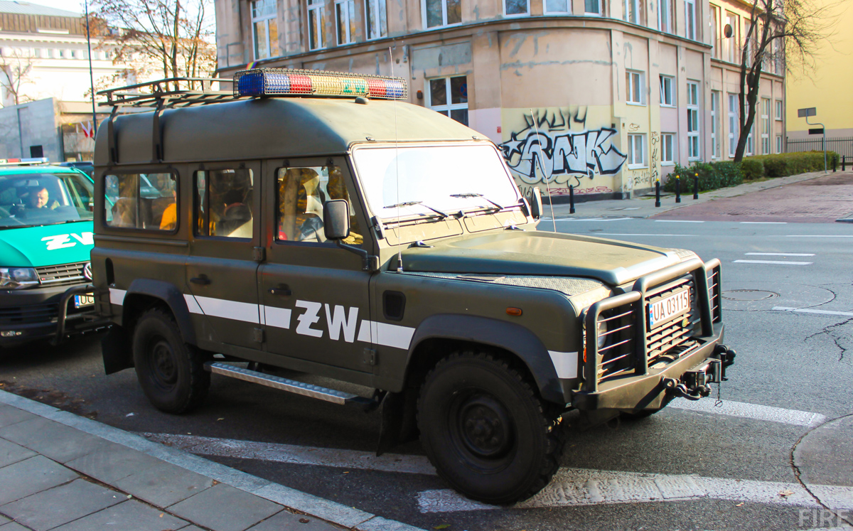 UA03115 - Land Rover Defender 110 - Żandarmeria Wojskowa