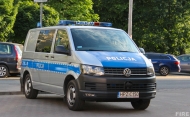 Z101- Volkswagen Transporter T6 - Komenda Stołeczna Policji