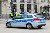 ZZ012 - Kia Cee'd SW II - Komenda Stołeczna Policji